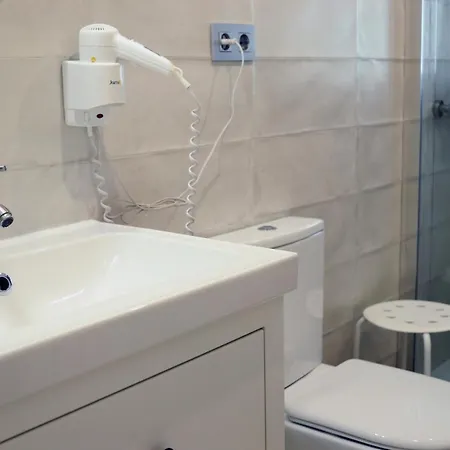 Apartment Precioso En Cuesta Gomerez -puerta De Granadas- Con Balcon A La Alhambra